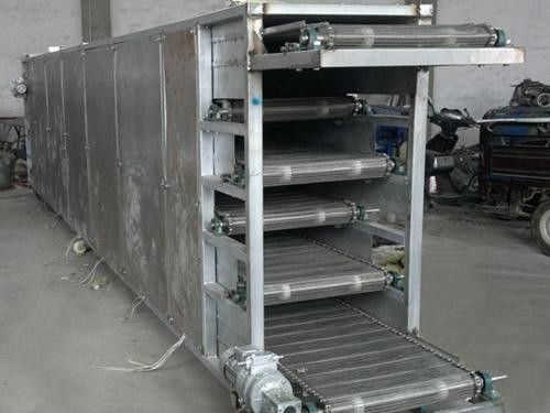 Máy sấy liên tục nhiều lớp rau Hệ thống sấy băng tải