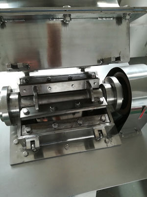 Máy nghiền trà đen xanh Máy nghiền lá trà 1500kg / h